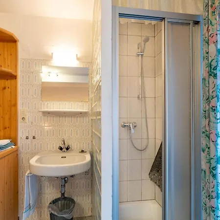 Spacious In Niedernsill